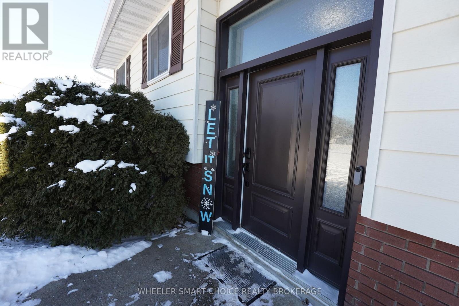 17438 County Rd 18 Road E, South Stormont, Ontario  K0C 2A0 - Photo 3 - X12754354