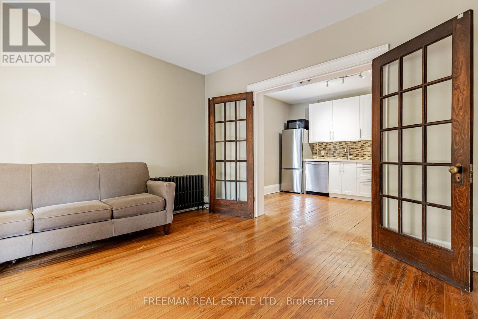 115 Mavety Street, Toronto, Ontario  M6P 2L8 - Photo 15 - W12754098