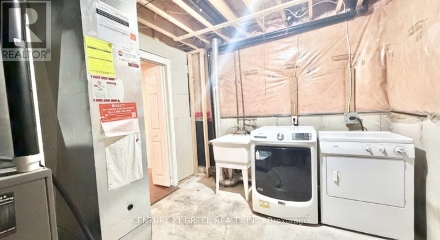 3036 Abernathy Way, Oakville, Ontario  L6M 5C1 - Photo 12 - W12754104