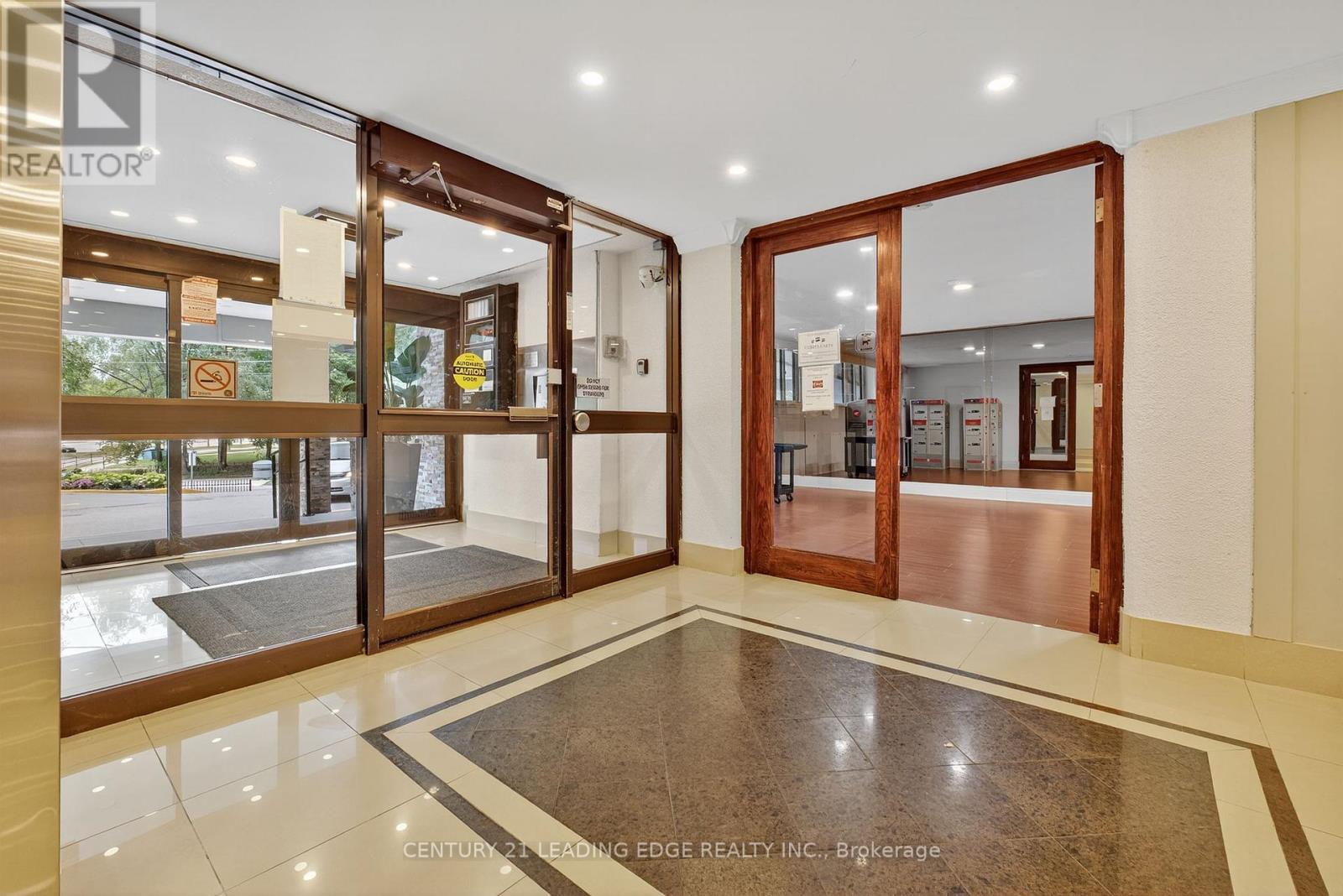 1802 - 85 Emmett Avenue, Toronto, Ontario M6M 5A2 - Photo 3 - W12754166