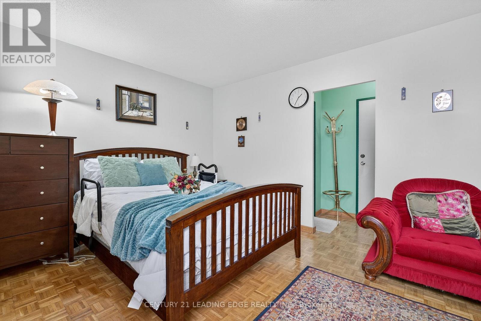 1802 - 85 Emmett Avenue, Toronto, Ontario M6M 5A2 - Photo 33 - W12754166