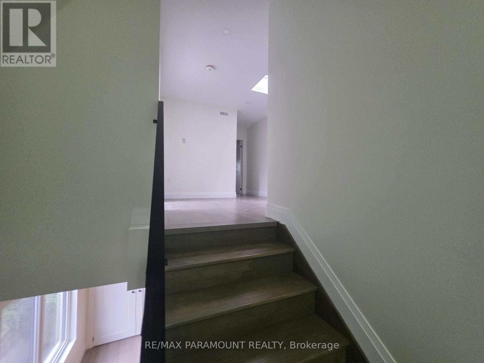 2 - 136 High Park Avenue, Toronto (High Park North), Ontario  M6P 2S4 - Photo 10 - W12754190