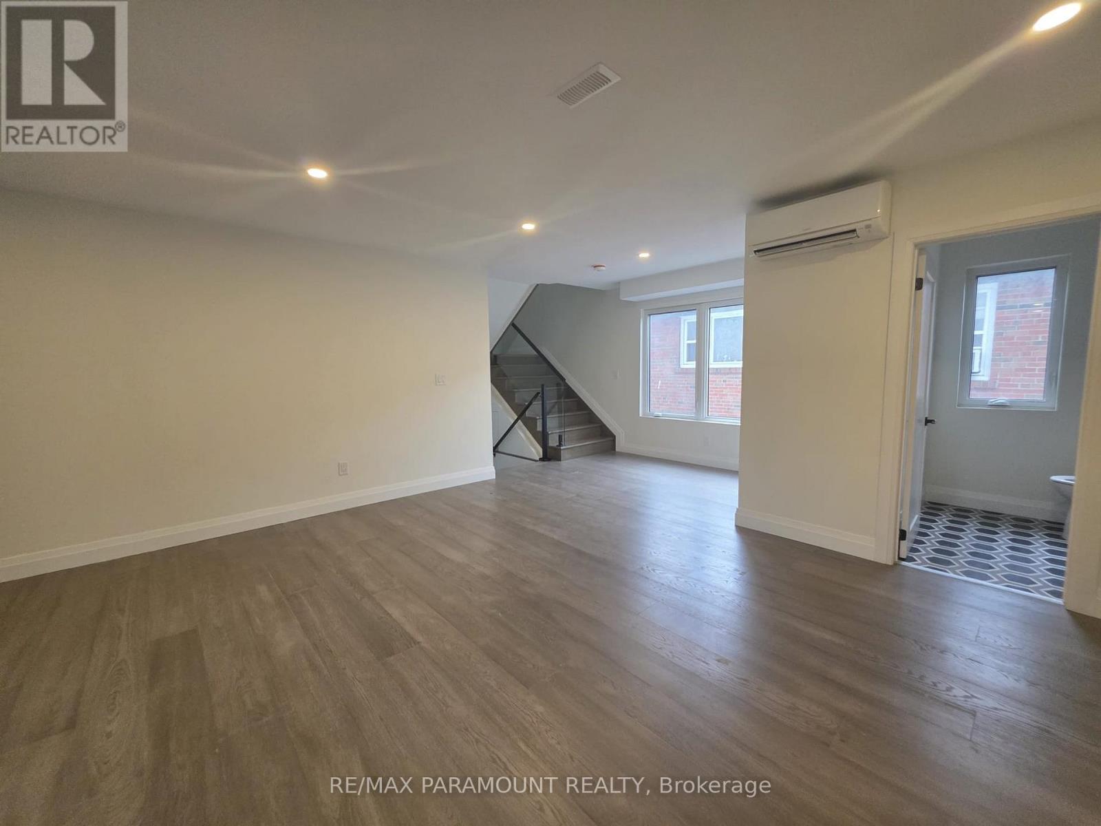 2 - 136 High Park Avenue, Toronto (High Park North), Ontario  M6P 2S4 - Photo 4 - W12754190