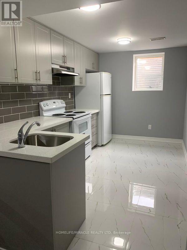 Bsmt - 19 Muscovy Drive, Brampton, Ontario  L7A 4M3 - Photo 2 - W12754204