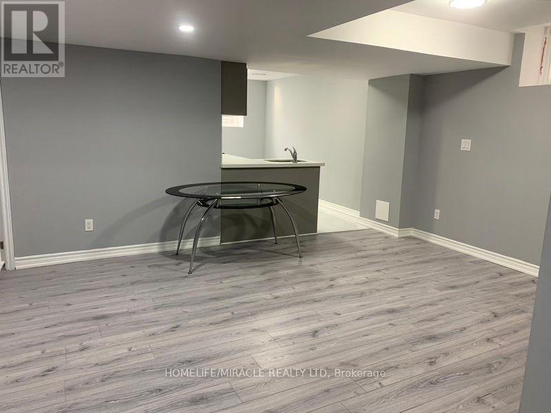 Bsmt - 19 Muscovy Drive, Brampton, Ontario  L7A 4M3 - Photo 3 - W12754204