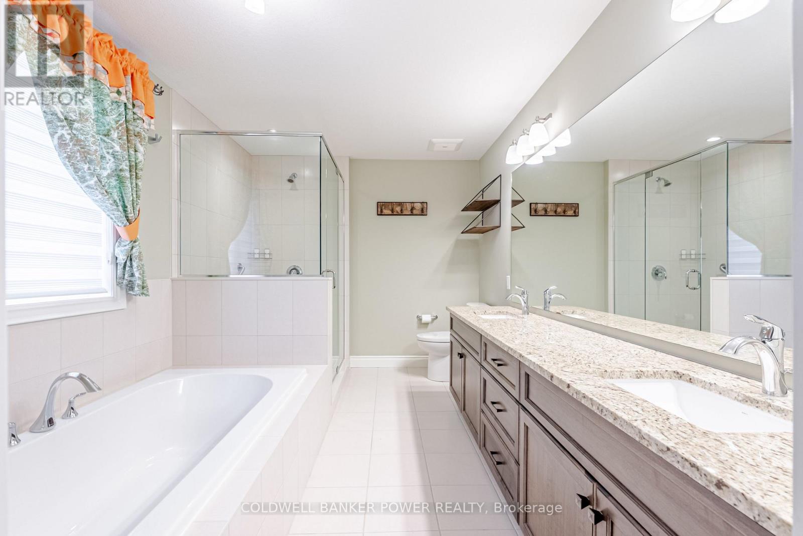 2277 Tokala Trail, London North, Ontario  N6G 0N6 - Photo 21 - X12748428