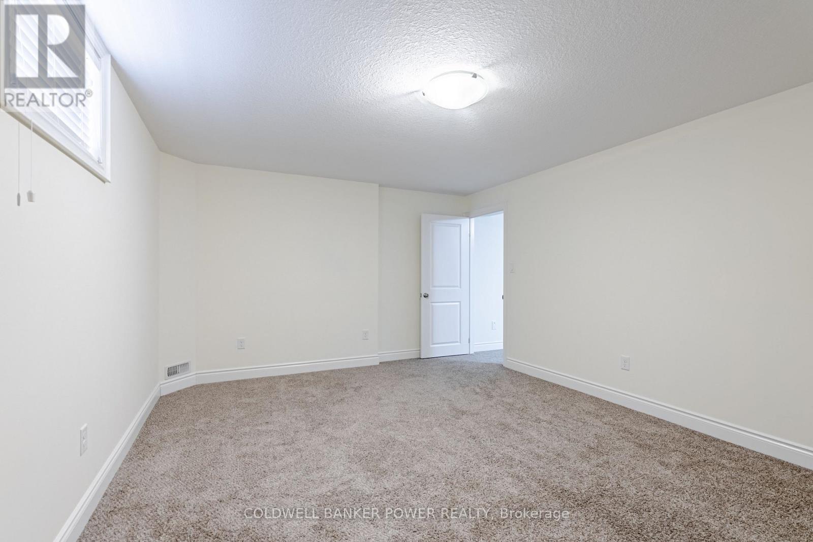 2277 Tokala Trail, London North, Ontario  N6G 0N6 - Photo 46 - X12748428