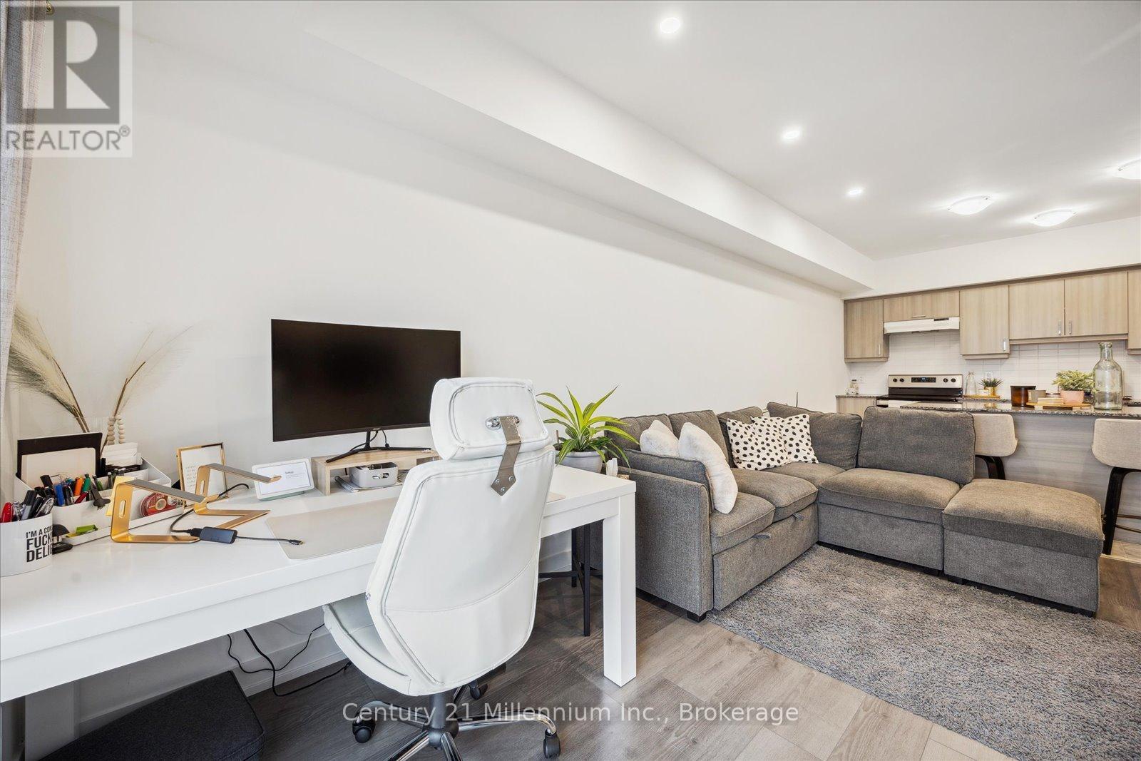 409 - 10 Culinary Lane, Barrie, Ontario  L9J 0K2 - Photo 14 - S12754286