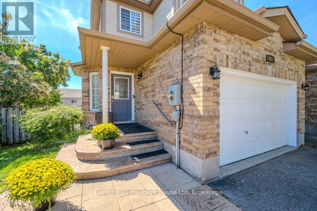192 Severn Drive, Guelph (Grange Road), Ontario  N1E 0A1 - Photo 3 - X12754246
