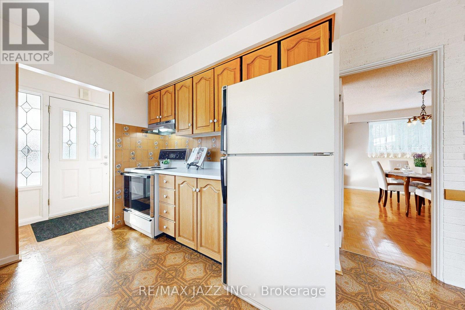 5 Dingley Court, Ajax, Ontario  L1S 6B5 - Photo 13 - E12754430