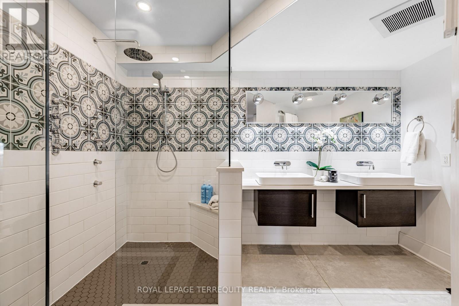 1203 - 192 Jarvis Street, Toronto, Ontario  M5B 2J9 - Photo 19 - C12753864