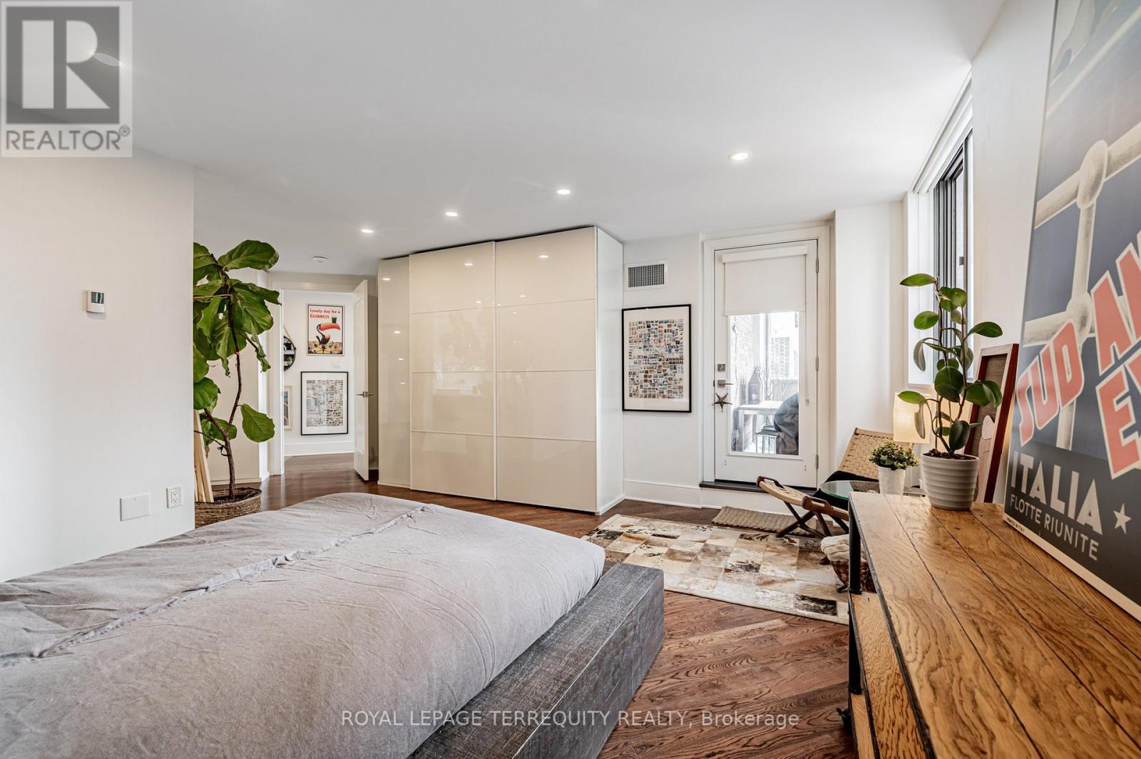 1203 - 192 Jarvis Street, Toronto, Ontario  M5B 2J9 - Photo 17 - C12753864