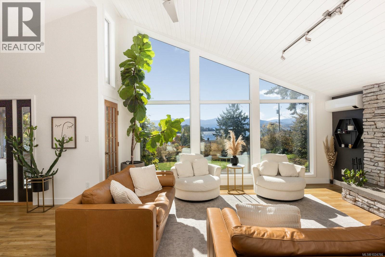 11321 Chalet Rd, North Saanich, British Columbia  V8L 5M1 - Photo 7 - 1024766