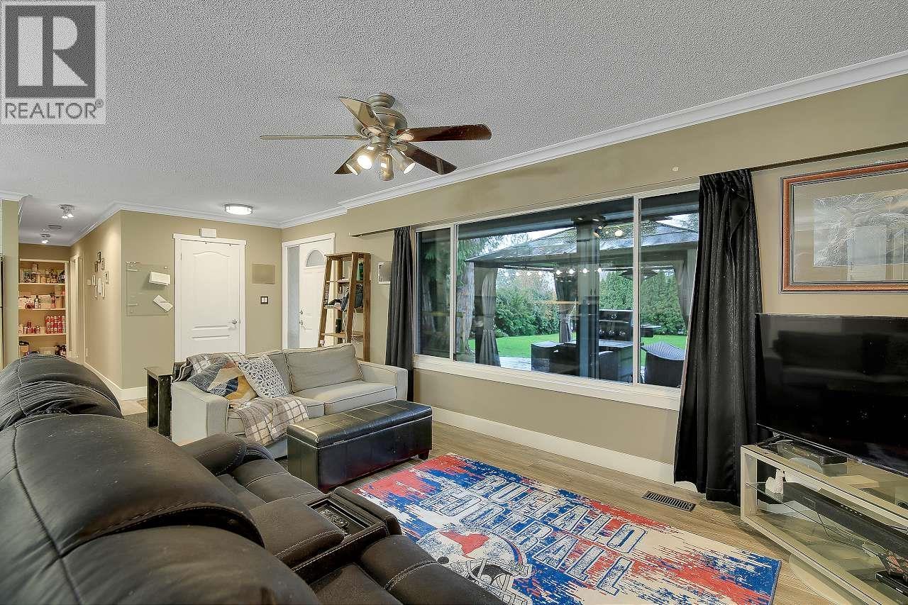 24835 Smith Avenue, Maple Ridge, British Columbia  V4R 2A7 - Photo 5 - R3085502