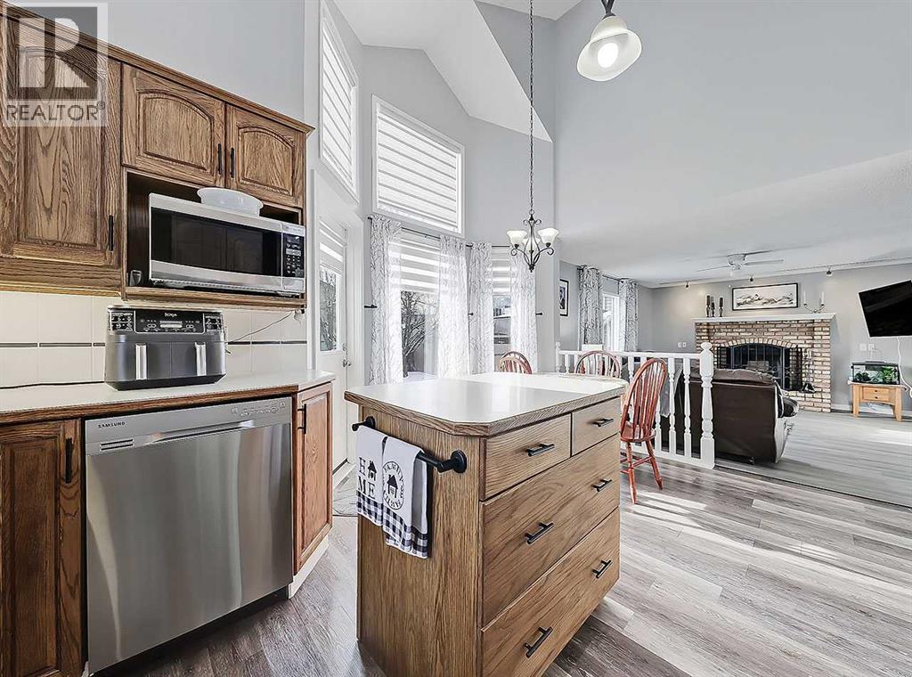 9 Hunters Mews, Okotoks, Alberta  T1S 1M2 - Photo 6 - A2282625