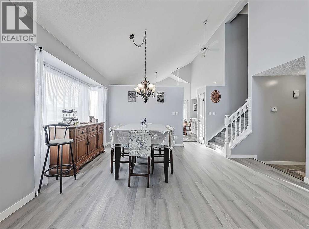 9 Hunters Mews, Okotoks, Alberta  T1S 1M2 - Photo 12 - A2282625