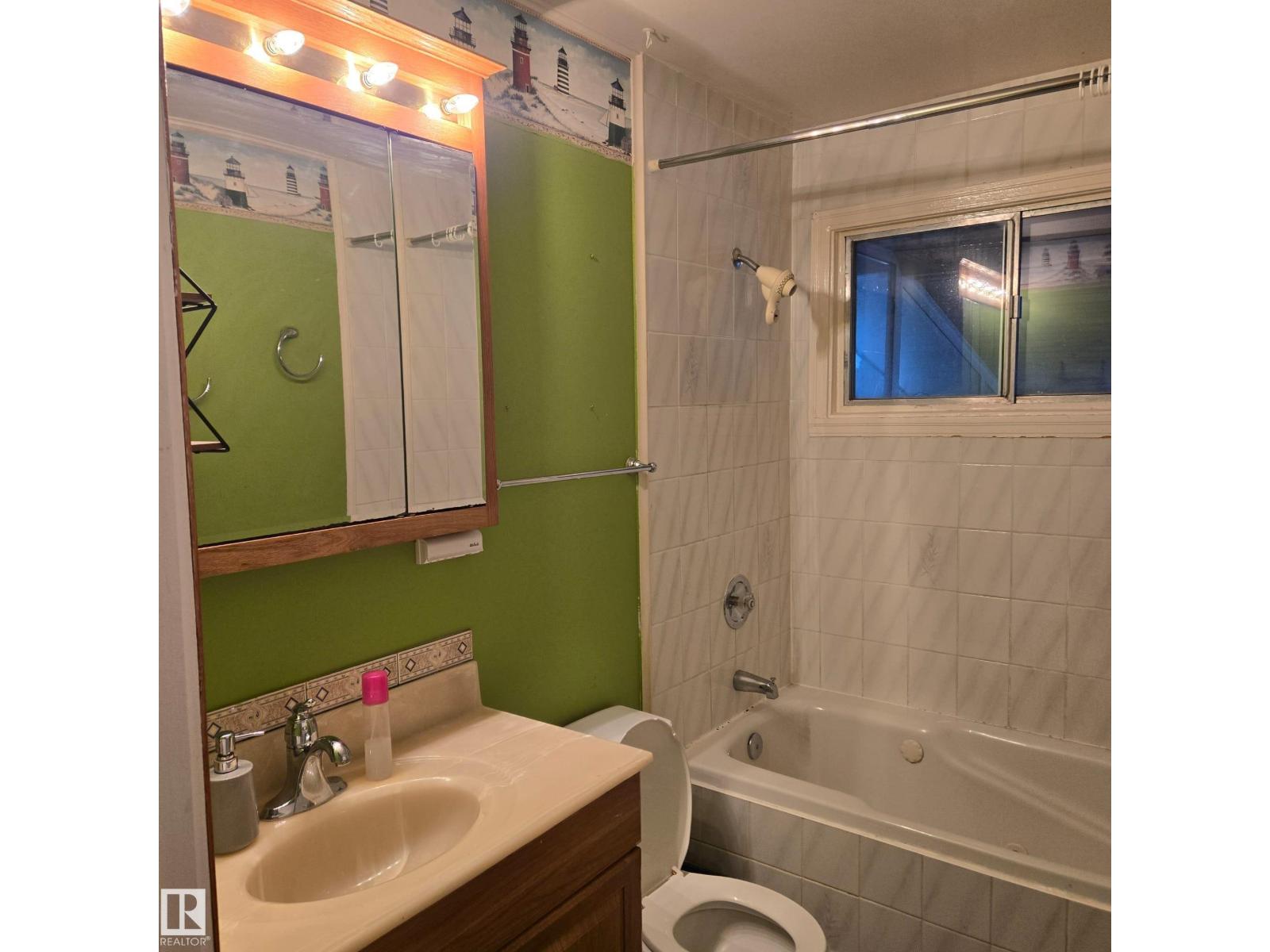 10966 158 St Nw, Edmonton, Alberta  T5P 2R9 - Photo 24 - E4470114