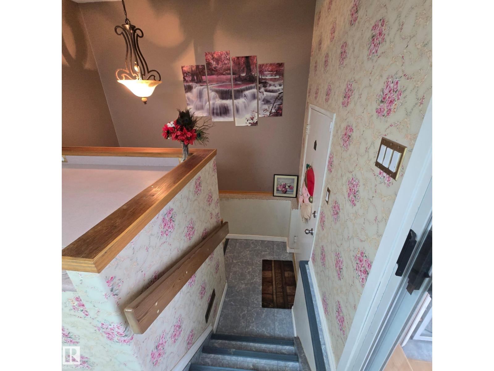 10966 158 St Nw, Edmonton, Alberta  T5P 2R9 - Photo 15 - E4470114