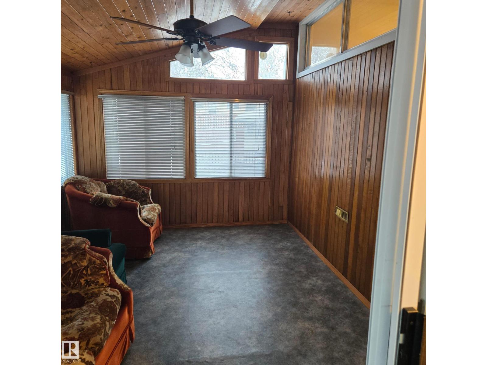 10966 158 St Nw, Edmonton, Alberta  T5P 2R9 - Photo 23 - E4470114