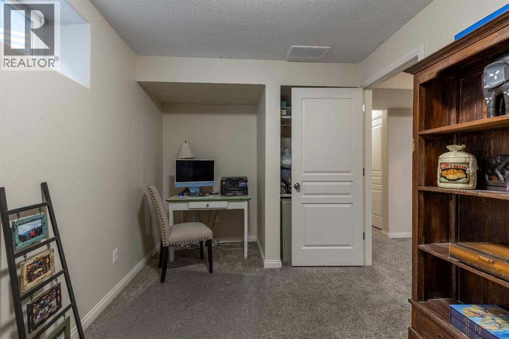 420 Silkstone Crescent W, Lethbridge, Alberta  T1J 2G3 - Photo 29 - A2280765