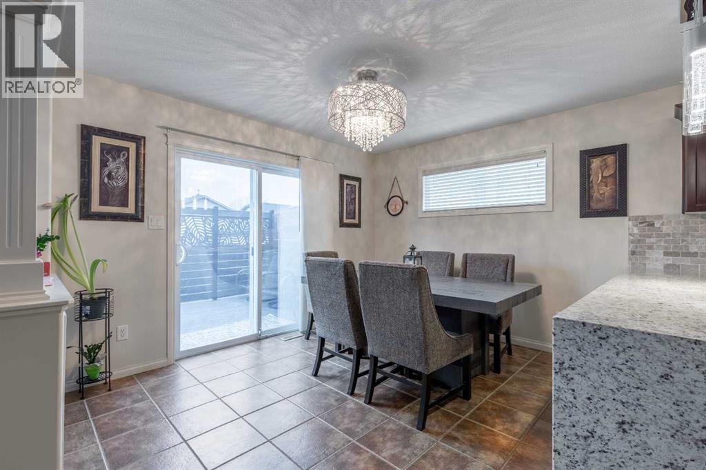 420 Silkstone Crescent W, Lethbridge, Alberta  T1J 2G3 - Photo 11 - A2280765