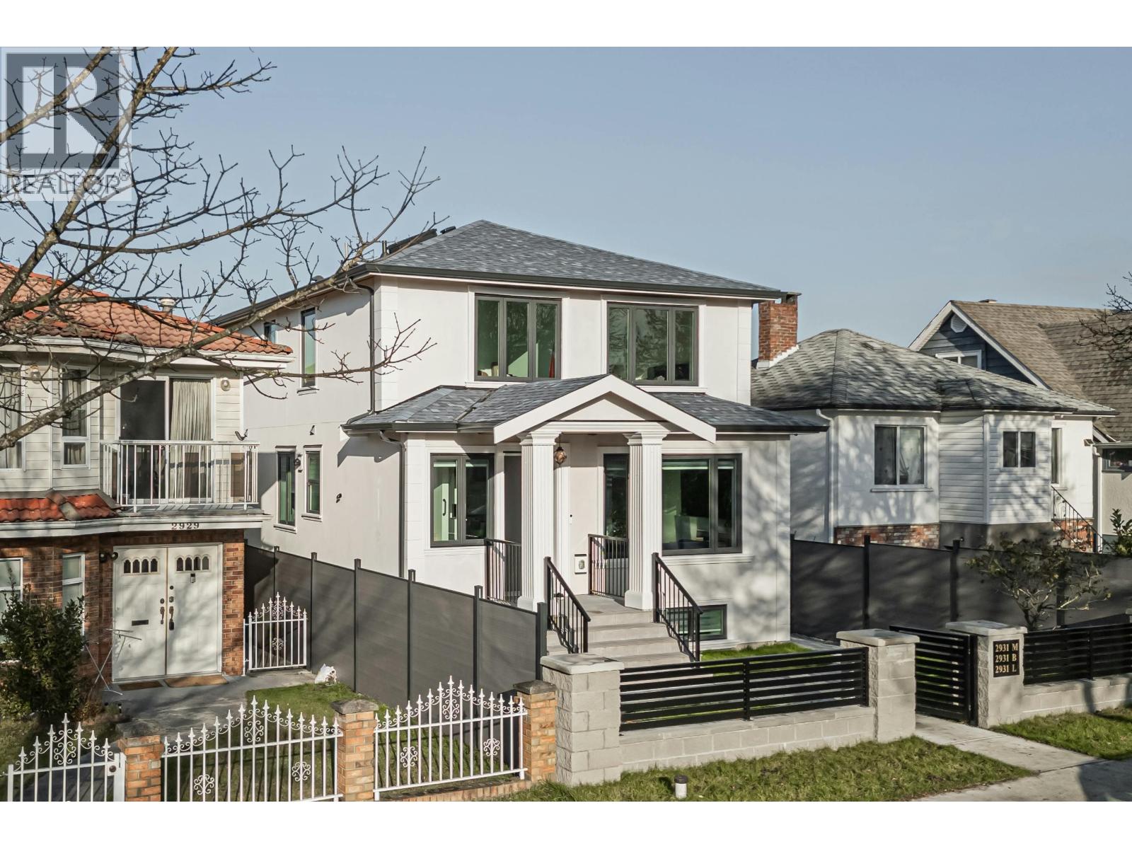 Listing Picture 36 of 37 : 2931 E 28TH AVENUE, Vancouver / 溫哥華 - 魯藝地產 Yvonne Lu Group - MLS Medallion Club Member