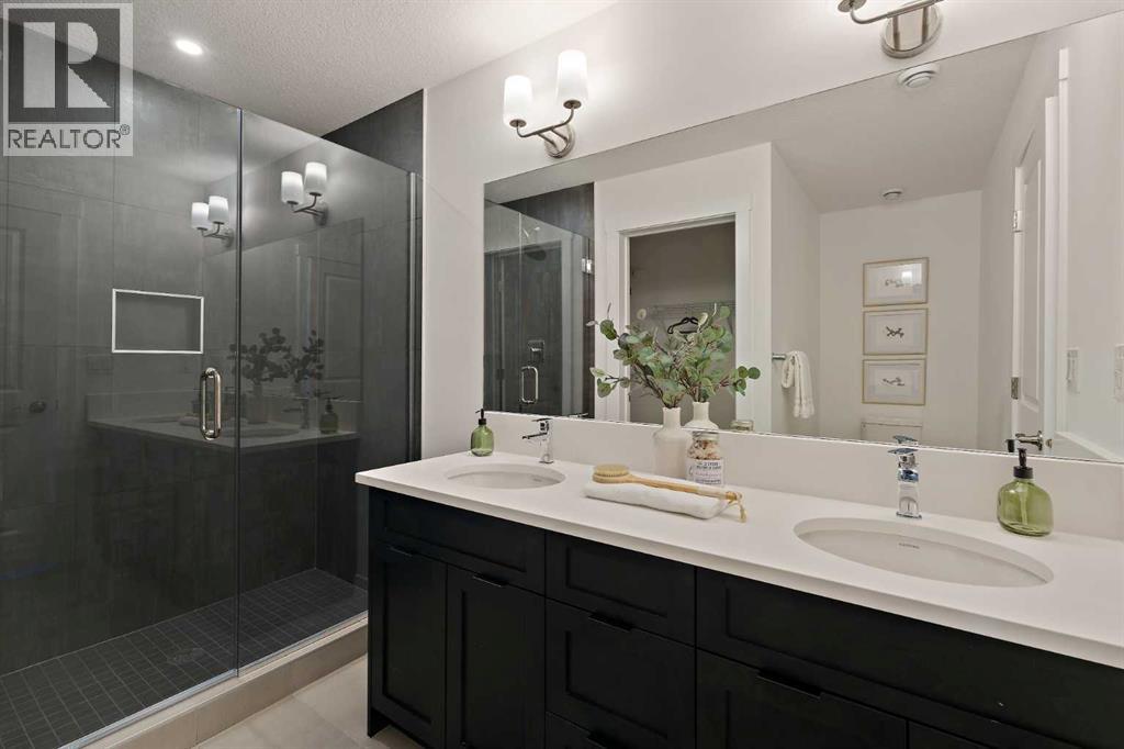 617 Sovereign Common Sw, Calgary, Alberta  T3C 3Y3 - Photo 23 - A2279501