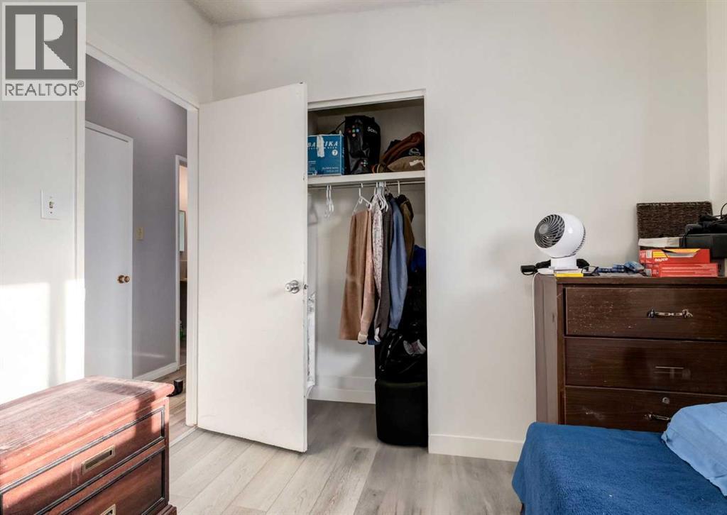 7634 & 7636 22a Street Se, Calgary, Alberta  T2C 0X5 - Photo 19 - A2281979