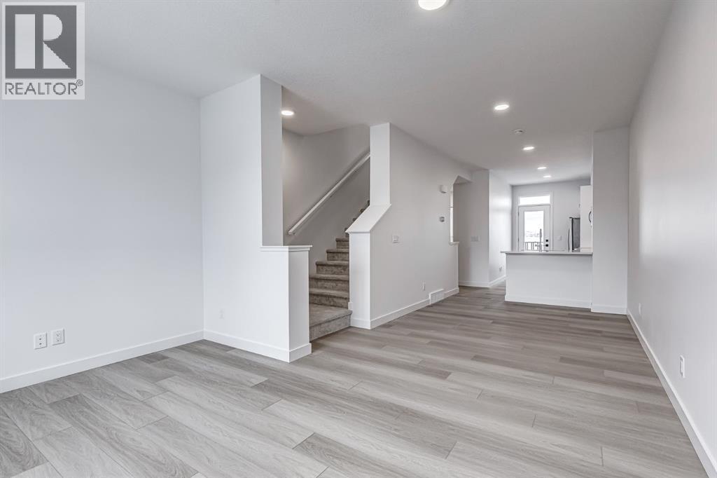 202, 437 Alpine Avenue Sw, Calgary, Alberta  T2Y 0Z8 - Photo 3 - A2282780