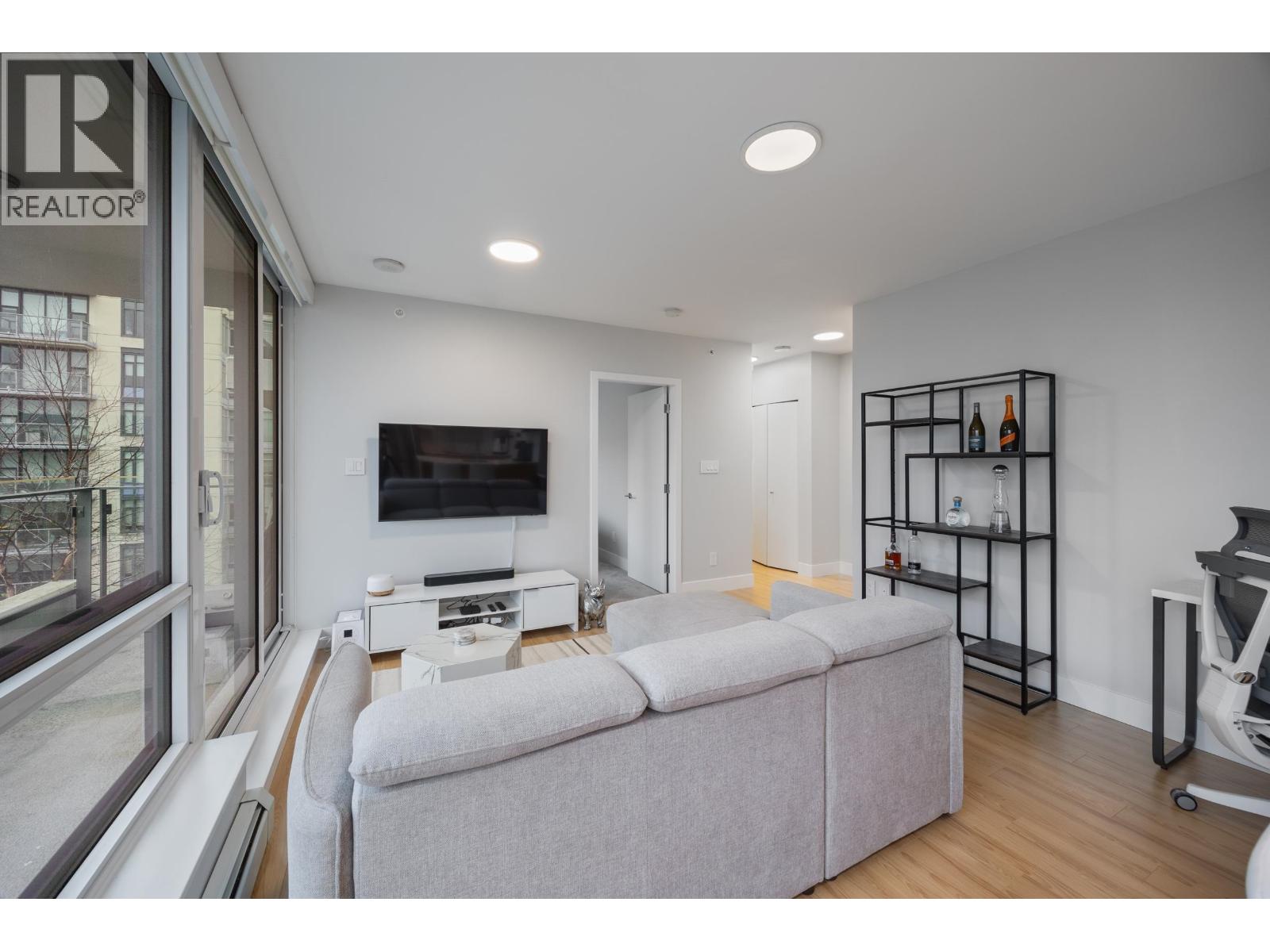 1209 159 W 2nd Avenue, Vancouver, British Columbia  V5Y 0L8 - Photo 7 - R3085750