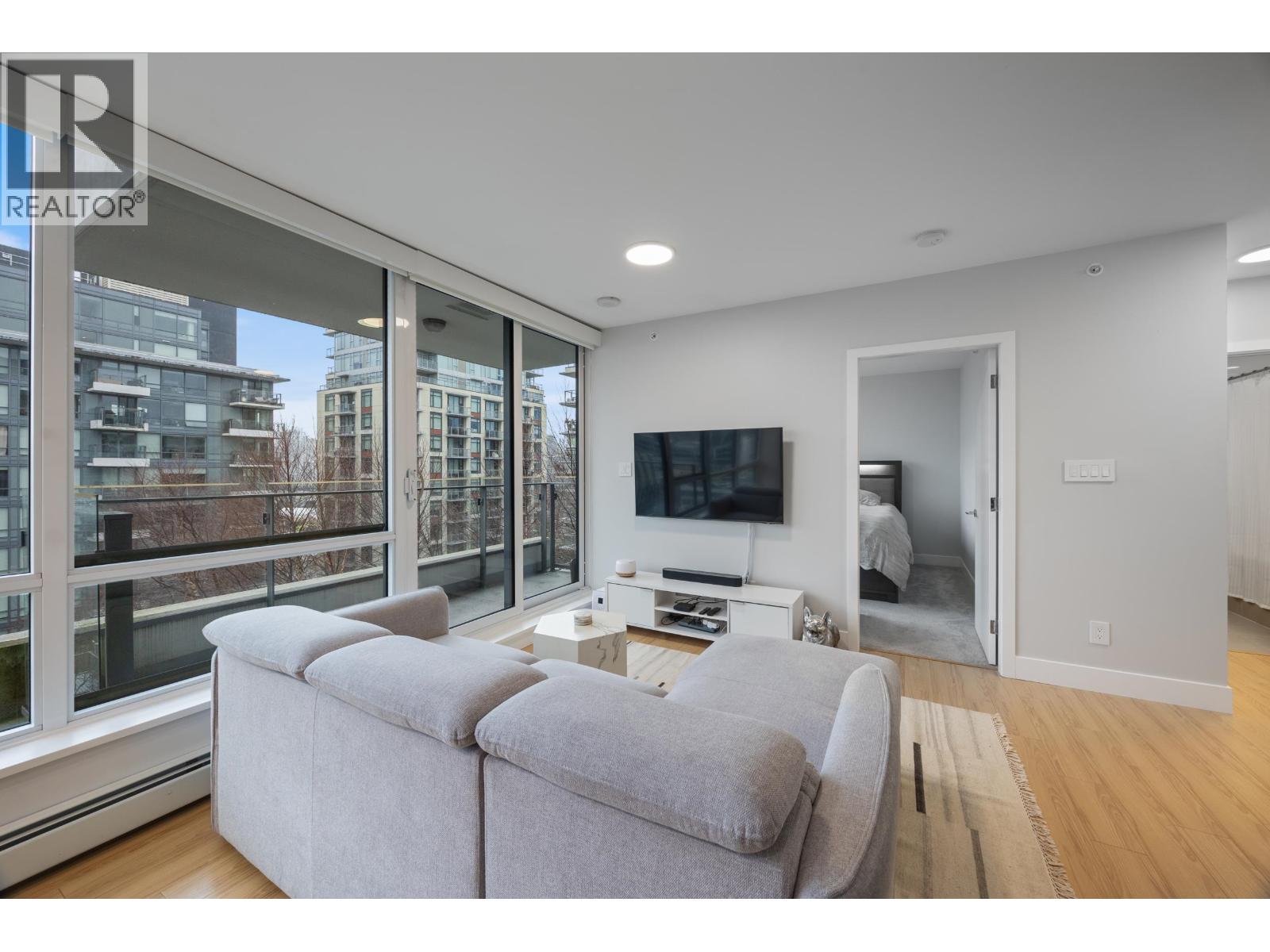 1209 159 W 2nd Avenue, Vancouver, British Columbia  V5Y 0L8 - Photo 2 - R3085750