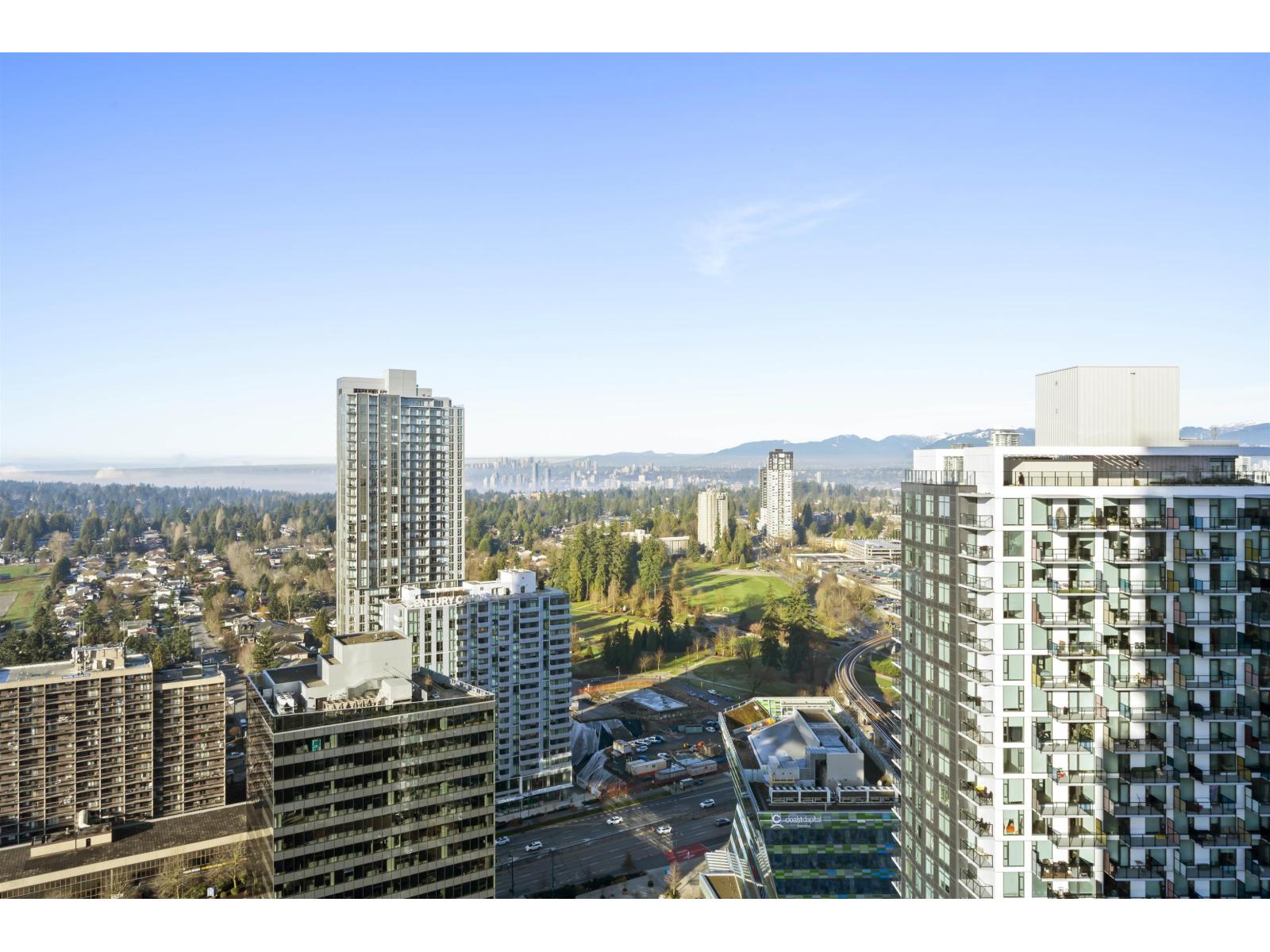 3303 13745 George Junction, Surrey, British Columbia  V3T 4Y3 - Photo 5 - R3086097