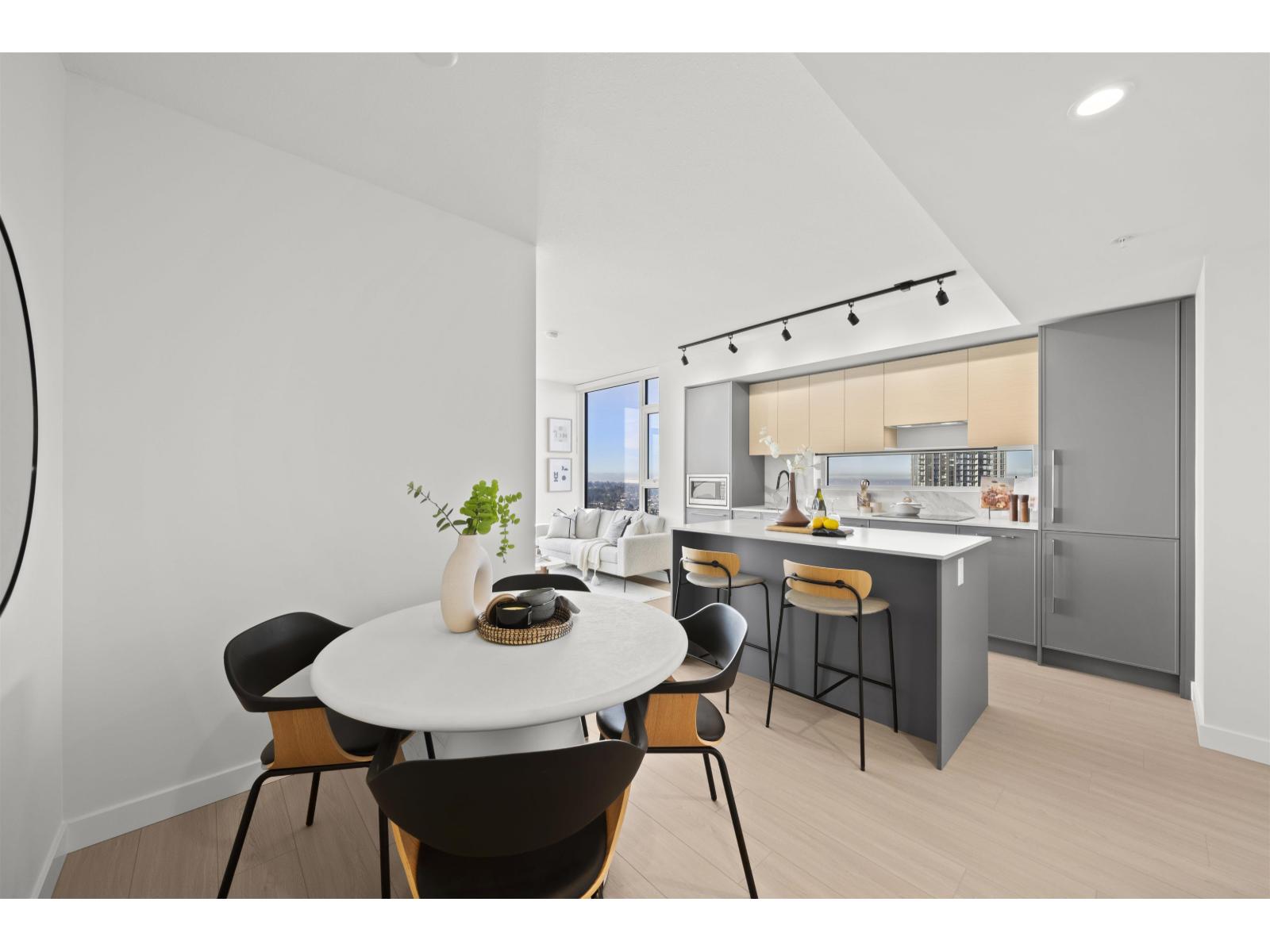 3103 13745 George Junction, Surrey, British Columbia  V3T 4Y3 - Photo 10 - R3086103