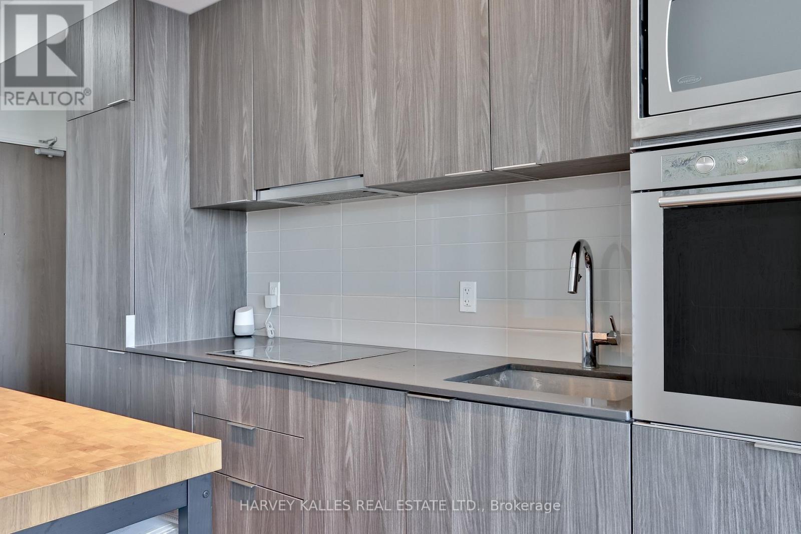 1511w - 27 Bathurst Street, Toronto, Ontario  M5V 2P1 - Photo 16 - C12754274