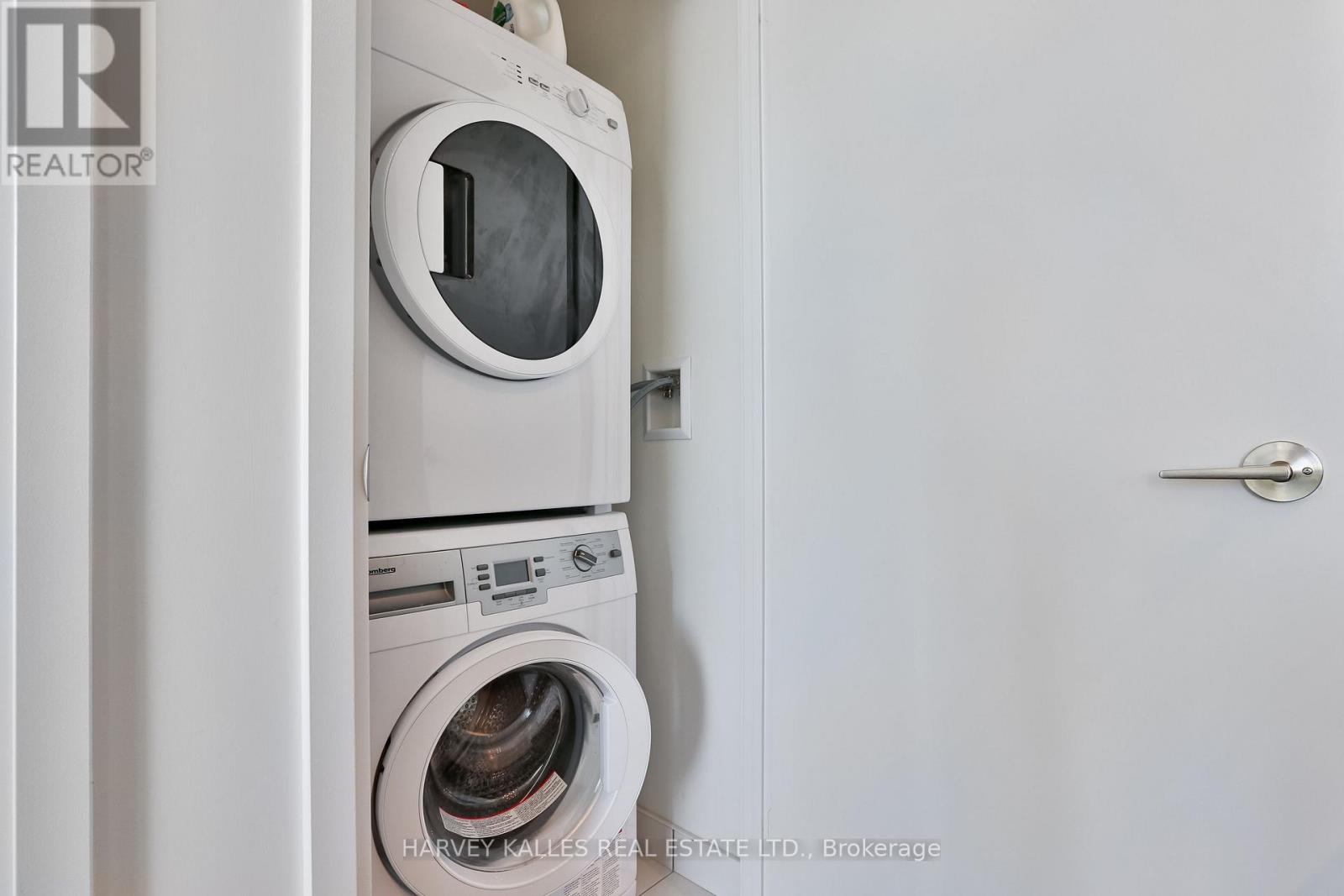 1511w - 27 Bathurst Street, Toronto, Ontario  M5V 2P1 - Photo 22 - C12754274