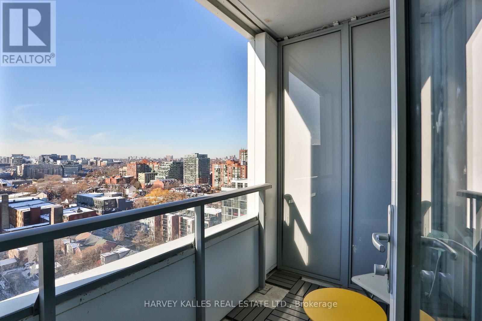 1511w - 27 Bathurst Street, Toronto, Ontario  M5V 2P1 - Photo 6 - C12754274