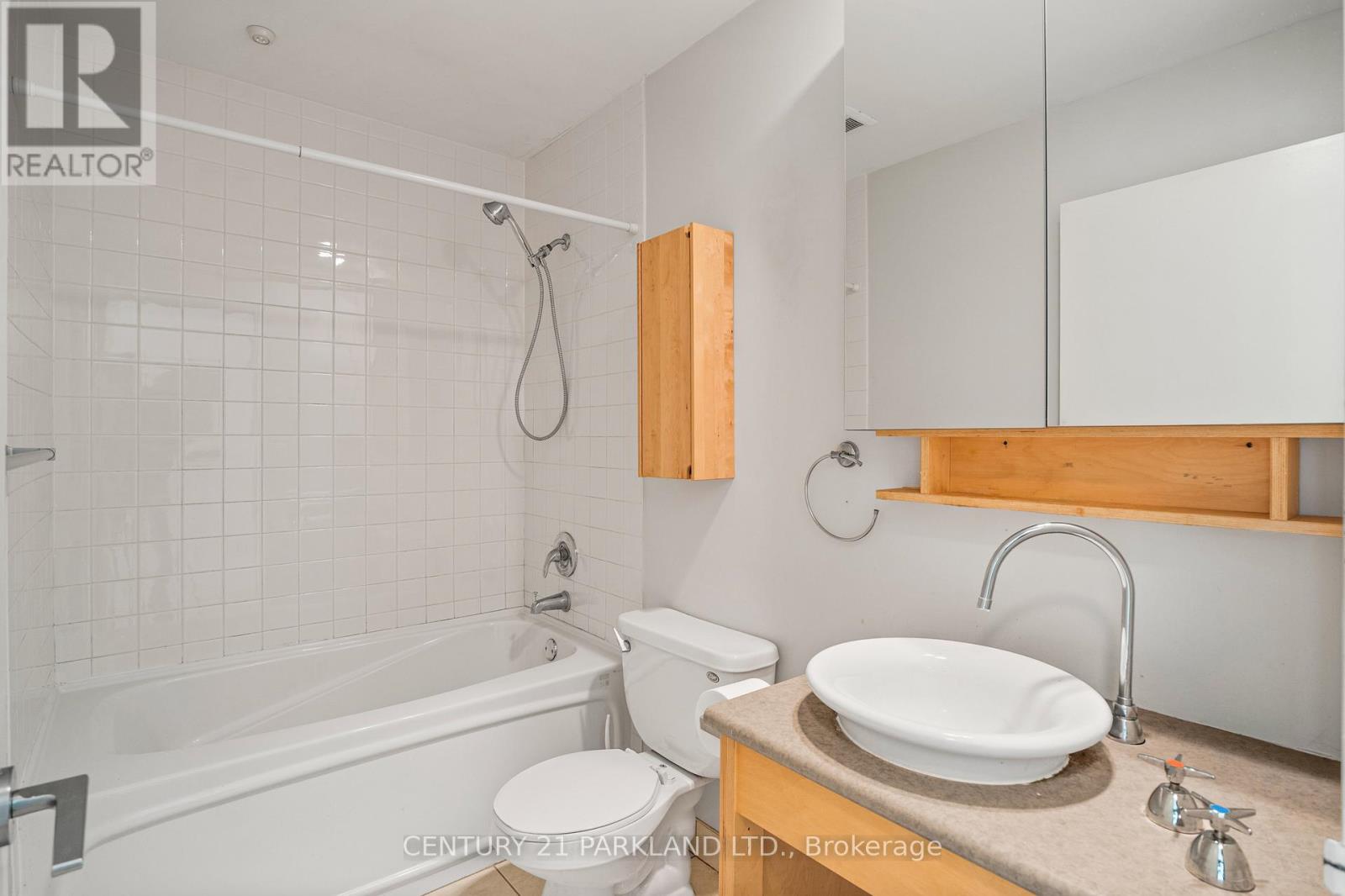 518 - 333 Adelaide Street E, Toronto, Ontario  M5A 1N3 - Photo 9 - C12754282