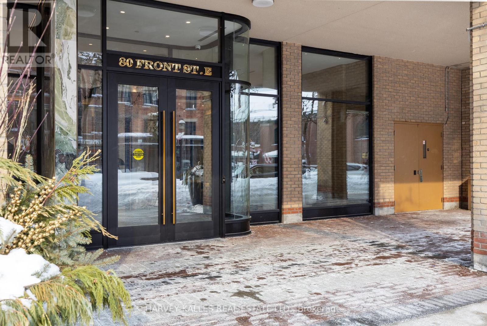 818 - 80 Front Street E, Toronto, Ontario  M5E 1T4 - Photo 4 - C12754352