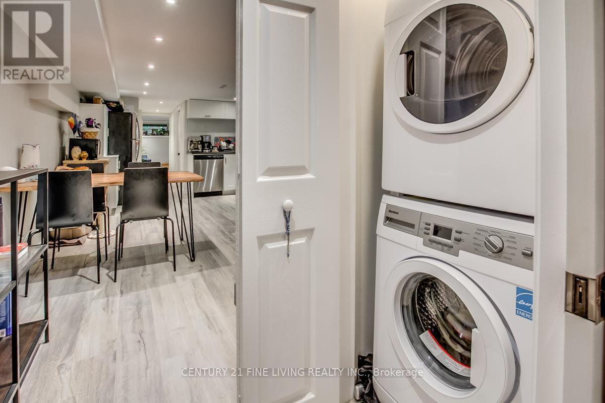 Lower - 52 Kenwood Avenue, Toronto, Ontario  M6C 2R9 - Photo 10 - C12754386