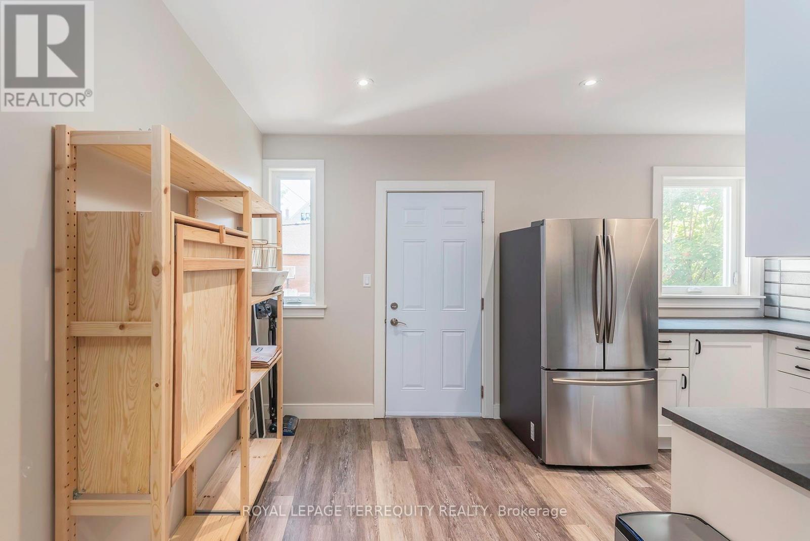 Main - 33 Havelock Street, Toronto, Ontario  M6H 3B3 - Photo 8 - C12754420