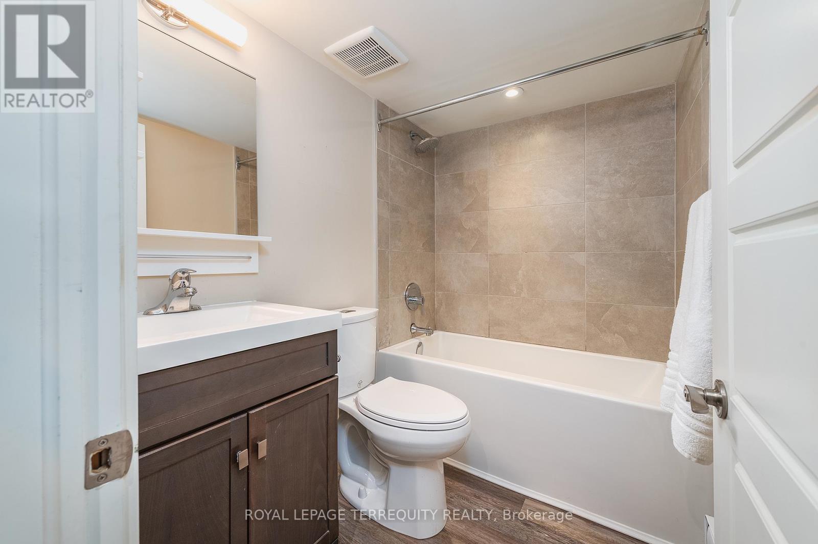 Bsmt - 33 Havelock Street, Toronto, Ontario  M6H 3B3 - Photo 10 - C12754428