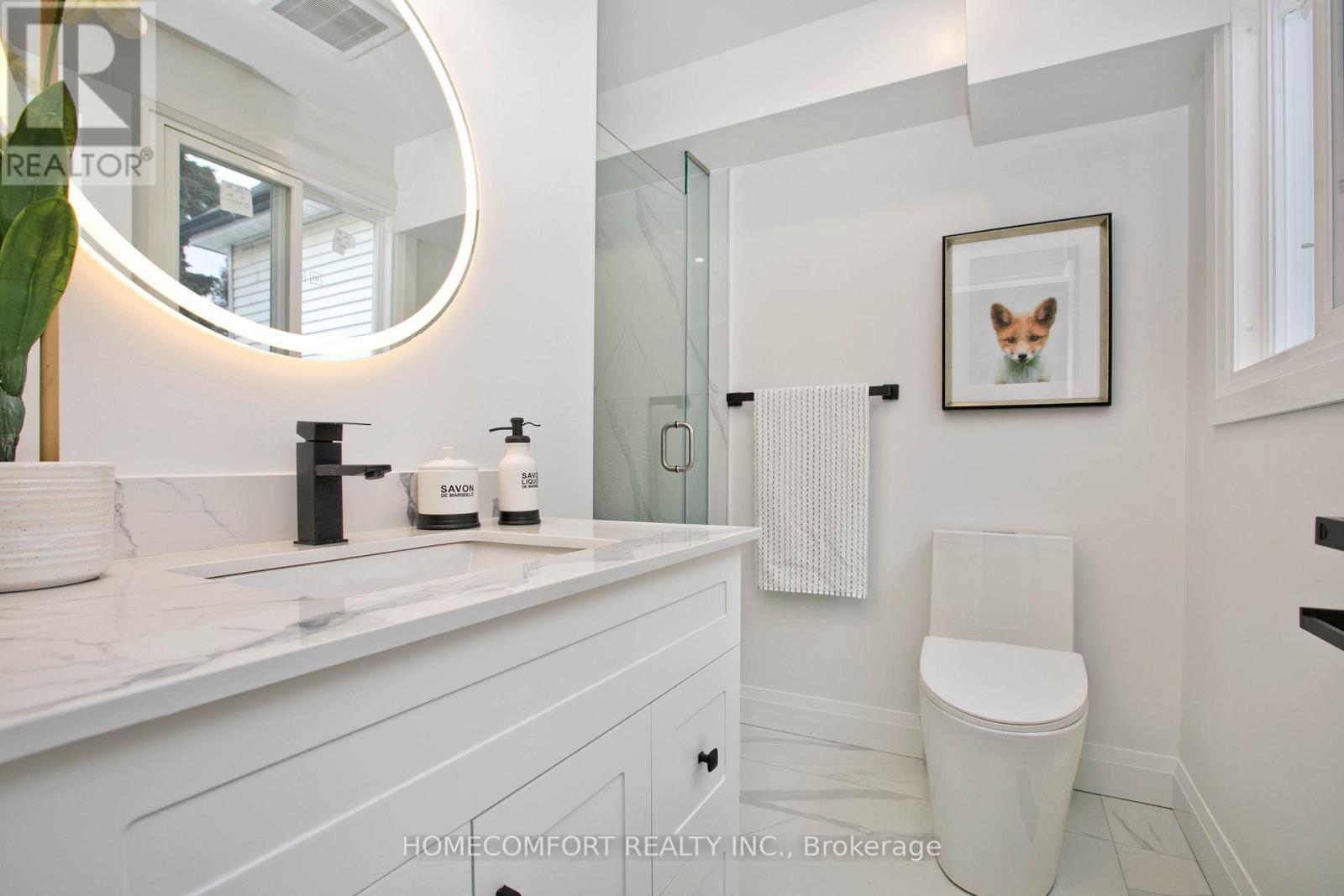 18 Connaught Avenue, Toronto, Ontario  M4L 2V9 - Photo 6 - E12754362