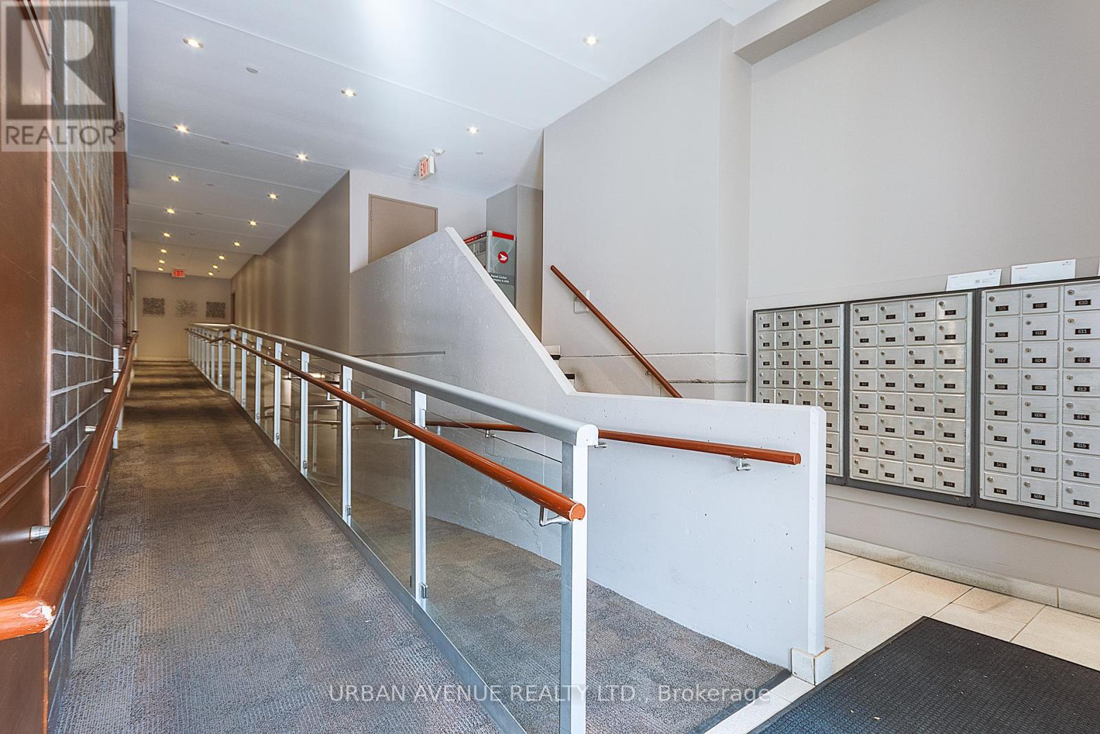 707 - 44 Bond Street W, Oshawa, Ontario  L1G 6R2 - Photo 3 - E12754378