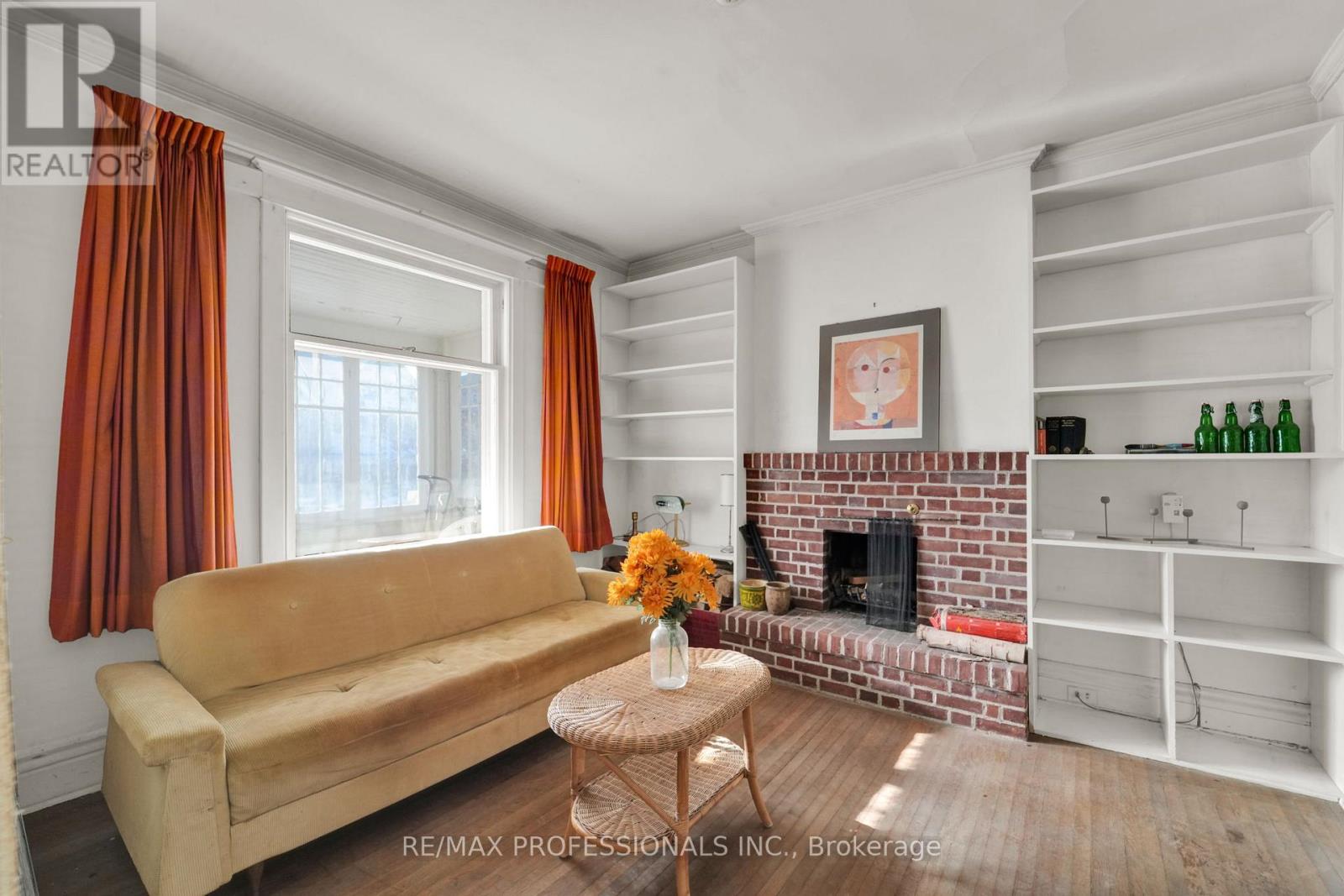 68 Dixon Avenue, Toronto, Ontario  M4L 1N6 - Photo 5 - E12754434