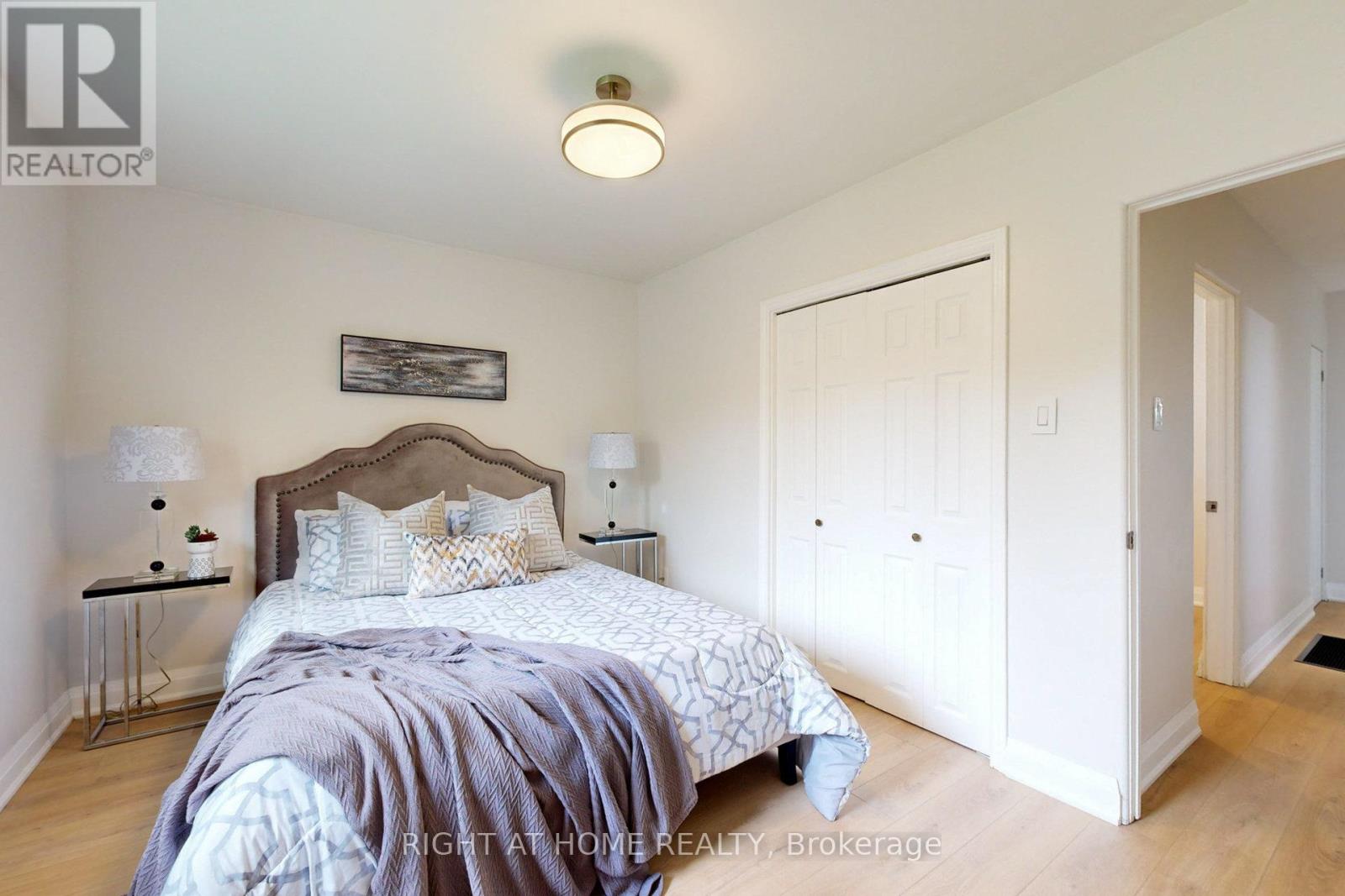 Upper - 78 Longford Drive, Newmarket (Bristol-London), Ontario  L3Y 2Y4 - Photo 12 - N12754230