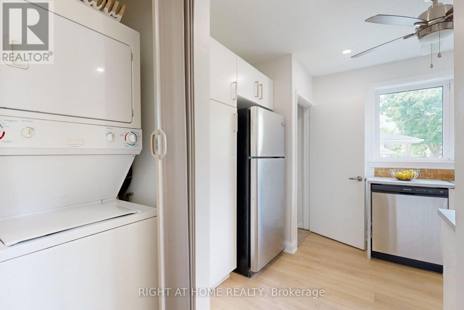 Upper - 78 Longford Drive, Newmarket (Bristol-London), Ontario  L3Y 2Y4 - Photo 6 - N12754230