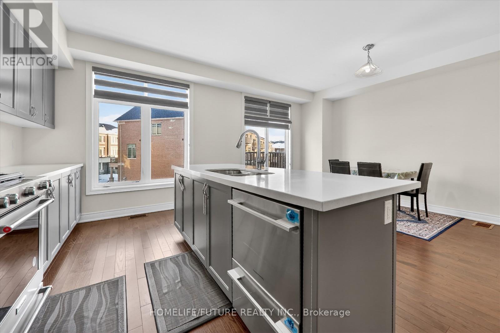 39 Andress Way, Markham, Ontario  L3S 0E9 - Photo 22 - N12754272