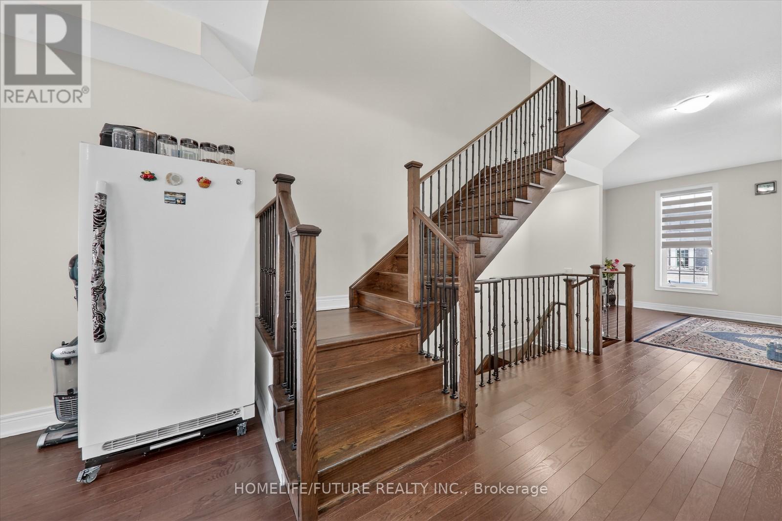 39 Andress Way, Markham, Ontario  L3S 0E9 - Photo 25 - N12754272