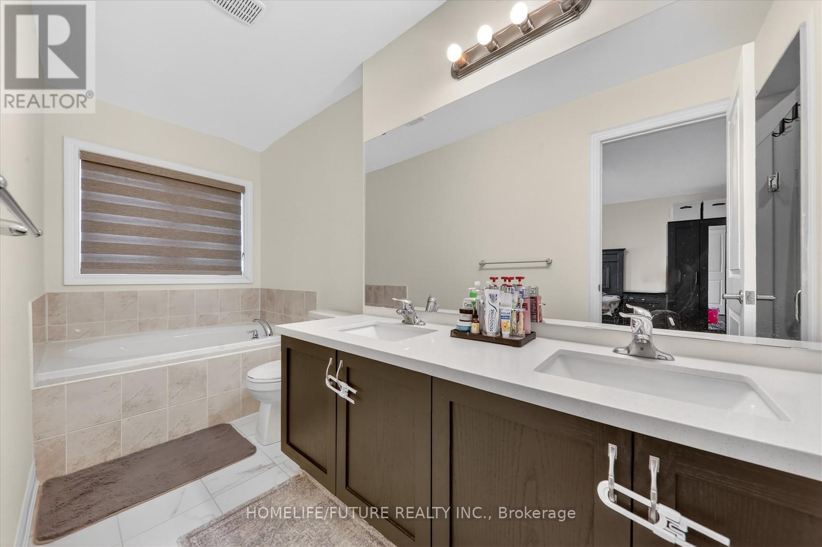 39 Andress Way, Markham, Ontario  L3S 0E9 - Photo 31 - N12754272