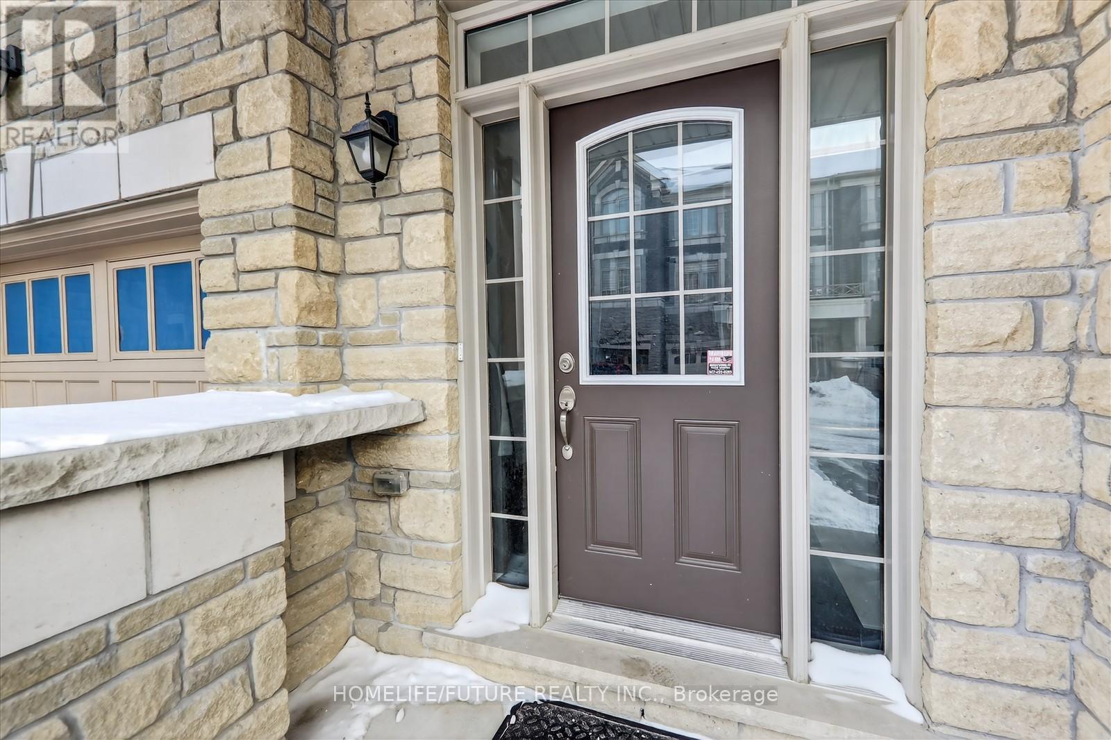 39 Andress Way, Markham, Ontario  L3S 0E9 - Photo 4 - N12754272